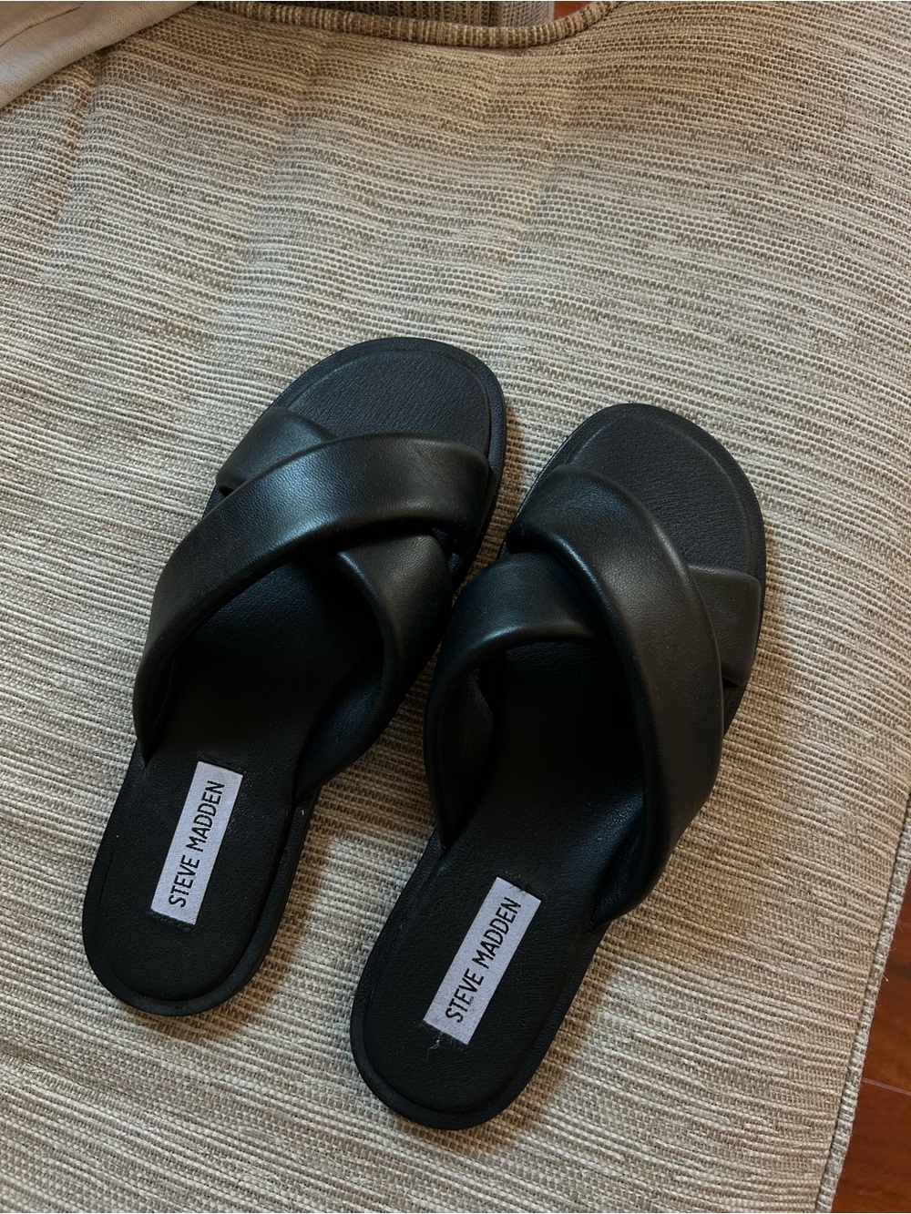 Steve Madden Black Crisscross Leather Sandals - Women's - Picture 2 of 5